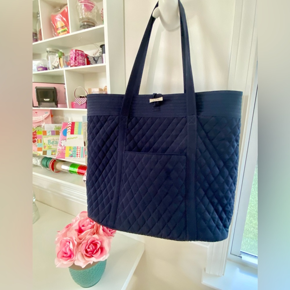 ⭐️💙 Vera Bradley bag⭐️💙